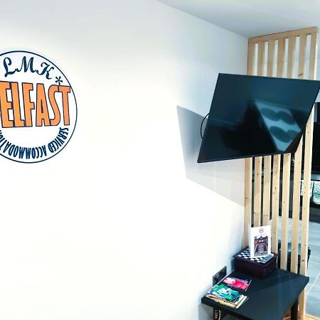 Lmk, Spacious 1 Bedroom Ground Floor Apartment, Ev Charger, Free Parking Wi-Fi, Great Location Belfast Luaran gambar
